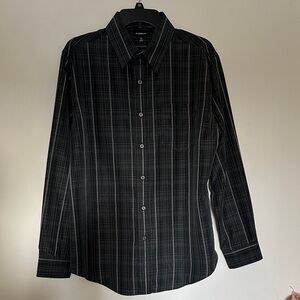 Croft & Barrow Dark Plaid Men's Shirt